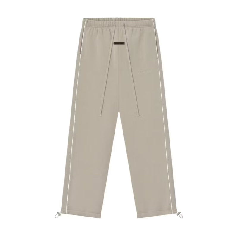 Fear of God Essentials Relaxed Fleece Piping Sweatpant Timber/Cloud White